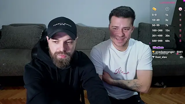 Snapshot of DoubleJake chatting on 10/25/25, 08:58 DoubleJake online show from 10/25/25, 08:58