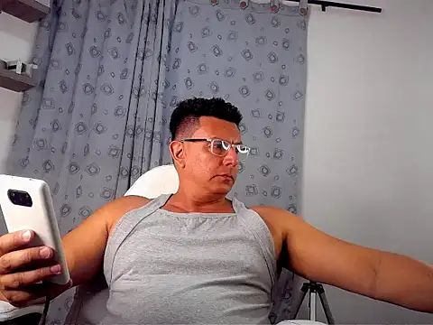 pedropicapi online show from 09/10/25, 11:49