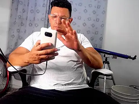 pedropicapi online show from 09/11/25, 10:43