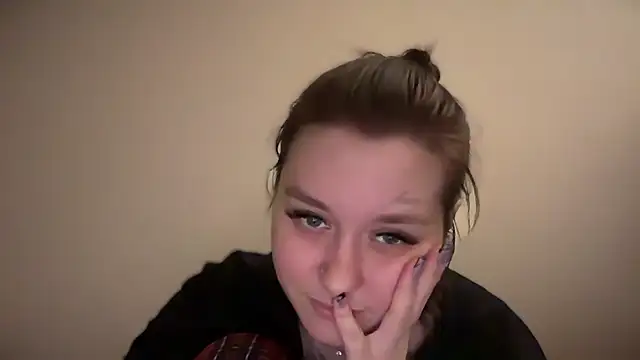 Isabel-Bailey online show from 01/22/25, 10:05