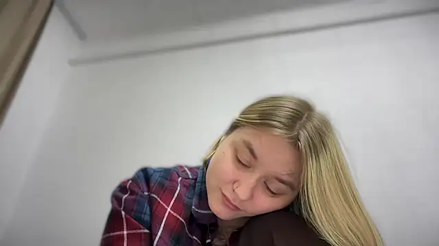 Isabel-Bailey online show from 10/04/25, 08:40