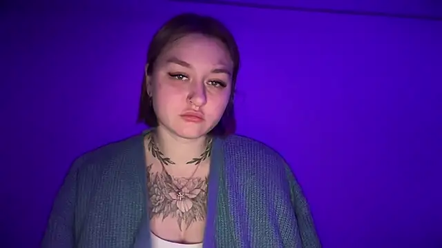 Isabel-Bailey online show from 10/24/25, 09:11