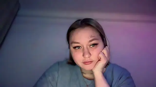 Snapshot of Isabel-Bailey chatting on 11/21/25, 09:24 Isabel-Bailey online show from 11/21/25, 09:24