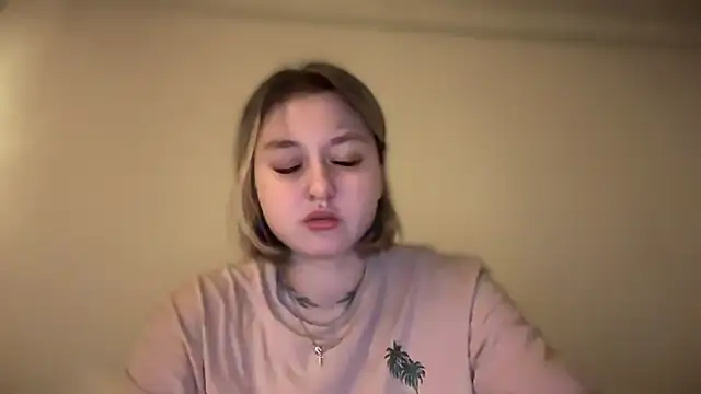 Snapshot of Isabel-Bailey chatting on 11/30/25, 09:08 Isabel-Bailey online show from 11/30/25, 09:08