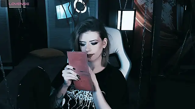 Snapshot of Noah_ElmerX chatting on 12/03/24, 02:49 Noah ElmerX online show from 12/03/24, 02:49