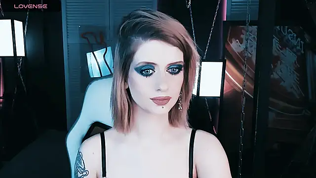 Snapshot of Noah_ElmerX chatting on 12/08/24, 09:30 Noah ElmerX online show from 12/08/24, 09:30