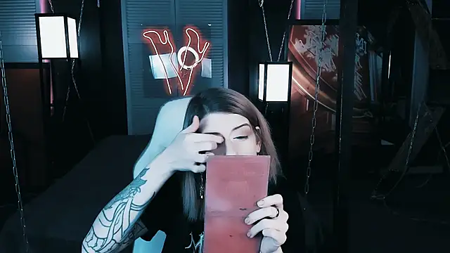 Snapshot of Noah_ElmerX chatting on 12/17/24, 03:06 Noah ElmerX online show from 12/17/24, 03:06