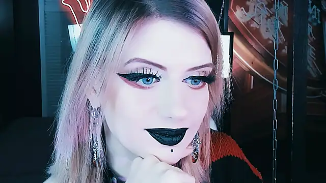 Snapshot of Noah_ElmerX chatting on 12/17/24, 09:16 Noah ElmerX online show from 12/17/24, 09:16