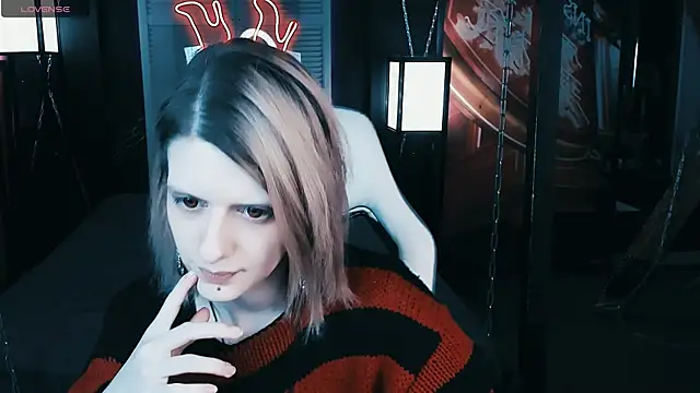 Snapshot of Noah_ElmerX chatting on 12/18/24, 03:11 Noah ElmerX online show from 12/18/24, 03:11