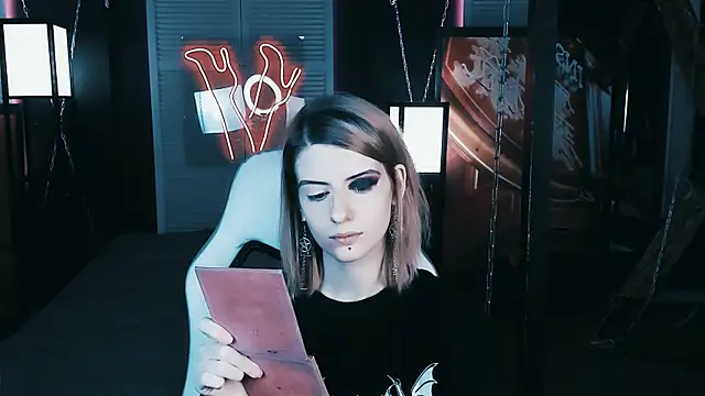 Snapshot of Noah_ElmerX chatting on 12/21/24, 03:09 Noah ElmerX online show from 12/21/24, 03:09