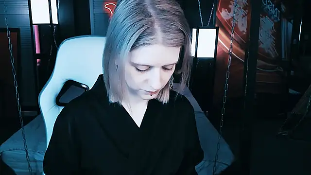 Snapshot of Noah_ElmerX chatting on 02/06/25, 08:02 Noah ElmerX online show from 02/06/25, 08:02