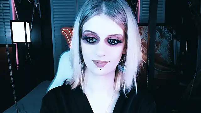 Snapshot of Noah_ElmerX chatting on 03/03/25, 10:42 Noah ElmerX online show from 03/03/25, 10:42