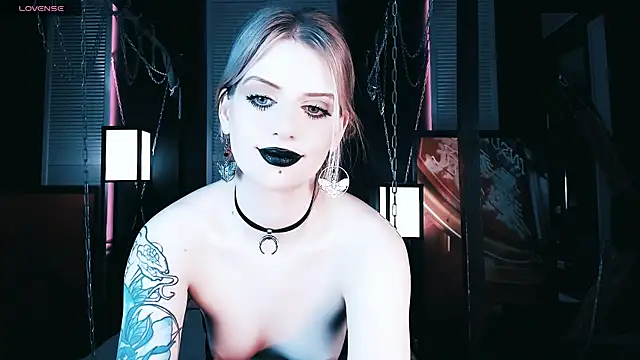 Snapshot of Noah_ElmerX chatting on 03/06/25, 10:36 Noah ElmerX online show from 03/06/25, 10:36