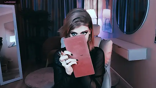 Snapshot of Noah_ElmerX chatting on 03/13/25, 06:56 Noah ElmerX online show from 03/13/25, 06:56