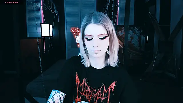 Snapshot of Noah_ElmerX chatting on 03/19/25, 04:13 Noah ElmerX online show from 03/19/25, 04:13