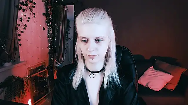 Snapshot of Noah_ElmerX chatting on 09/10/25, 02:39 Noah ElmerX online show from 09/10/25, 02:39