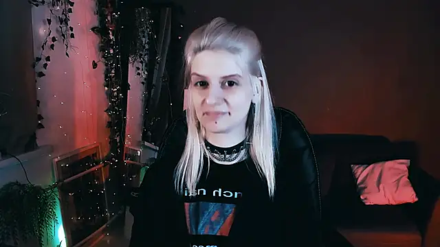 Snapshot of Noah_ElmerX chatting on 09/20/25, 09:05 Noah ElmerX online show from 09/20/25, 09:05