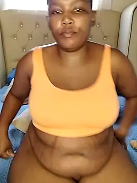 Snapshot of makaviwe chatting on 02/28/25, 11:25 makaviwe online show from 02/28/25, 11:25