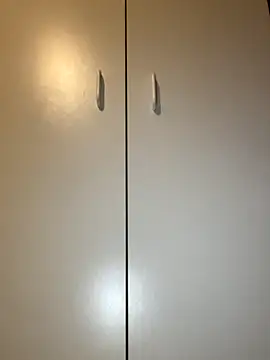 Snapshot of YesTheSexiest chatting on 10/31/25, 10:33 YesTheSexiest online show from 10/31/25, 10:33