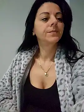 Snapshot of bruneta_sexy23 chatting on 02/01/25, 03:52 bruneta sexy23 online show from 02/01/25, 03:52