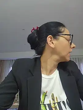 Snapshot of bruneta_sexy23 chatting on 05/17/26, 06:59 bruneta sexy23 online show from 05/17/26, 06:59