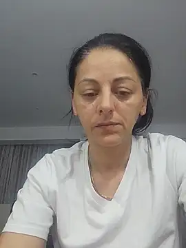Snapshot of bruneta_sexy23 chatting on 05/24/26, 08:25 bruneta sexy23 online show from 05/24/26, 08:25