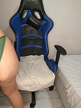 Rafaelayamazaki online show from 03/27/26, 09:58