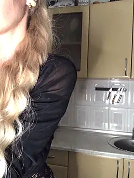 Kristina03 online show from 10/31/25, 10:11