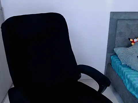 diana  34 online show from 01/12/26, 01:44