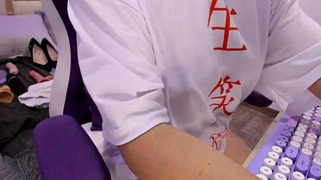 PauletteJ online show from 02/24/25, 11:54