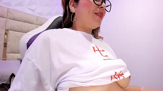 PauletteJ online show from 02/24/25, 02:58