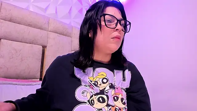 PauletteJ online show from 03/25/26, 12:00