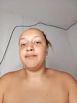 Snapshot of Miss-boobs chatting on 12/22/24, 10:47 Miss-boobs online show from 12/22/24, 10:47