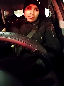 Snapshot of J0nyhson chatting on 12/04/25, 04:11 J0nyhson online show from 12/04/25, 04:11