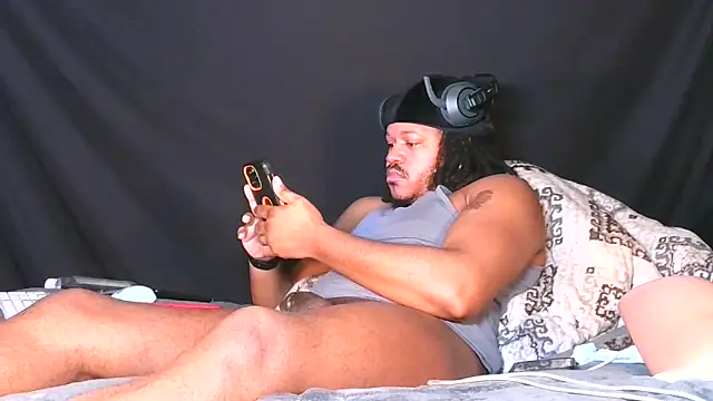 Snapshot of Carolinayoungin chatting on 04/19/26, 11:51 Carolinayoungin online show from 04/19/26, 11:51