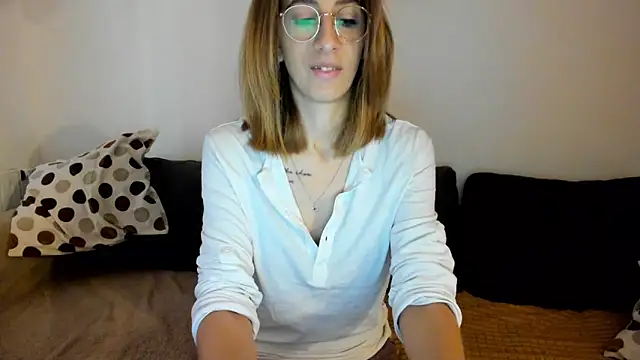 DesireMore90 online show from 12/05/24, 08:00