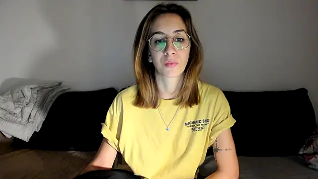 DesireMore90 online show from 01/17/25, 10:12