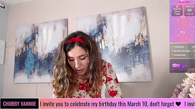 chubby vanniie  online show from 03/04/25, 12:39