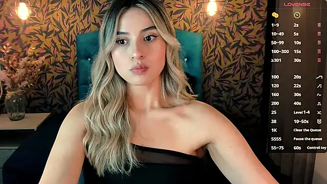 KiaraCarter online show from 12/11/24, 08:07