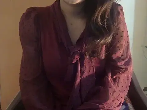 Snapshot of Lusty_Wife1 chatting on 12/20/24, 09:54 Lusty Wife1 online show from 12/20/24, 09:54