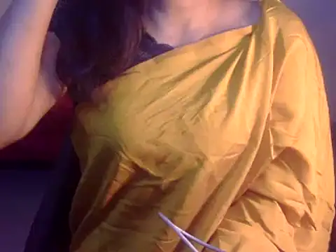 Snapshot of Lusty_Wife1 chatting on 02/02/25, 05:48 Lusty Wife1 online show from 02/02/25, 05:48