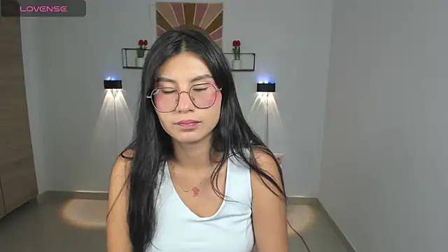 emily villamil online show from 11/19/25, 08:31