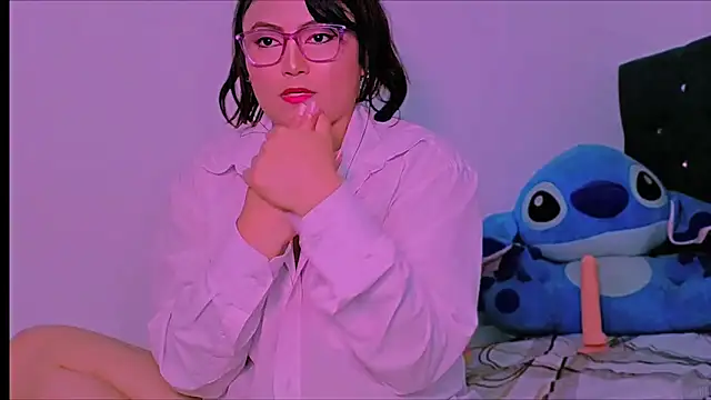 Snapshot of KathieBurning chatting on 12/14/24, 02:42 KathieBurning online show from 12/14/24, 02:42