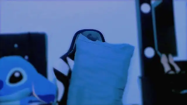 Snapshot of KathieBurning chatting on 09/29/25, 06:24 KathieBurning online show from 09/29/25, 06:24