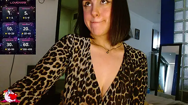 Snapshot of collette_beaufoy_ chatting on 12/12/24, 12:44 collette beaufoy  online show from 12/12/24, 12:44
