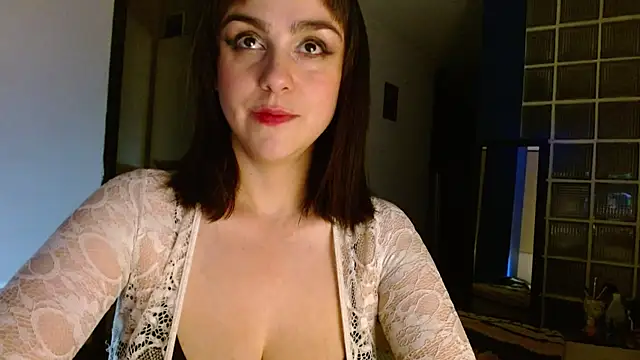 Snapshot of collette_beaufoy_ chatting on 03/10/25, 01:12 collette beaufoy  online show from 03/10/25, 01:12