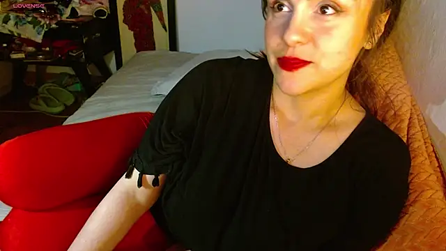 Snapshot of collette_beaufoy_ chatting on 10/02/25, 06:31 collette beaufoy  online show from 10/02/25, 06:31