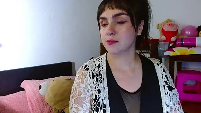 collette beaufoy  online show from 05/14/26, 02:35