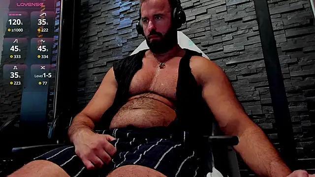 Snapshot of David_Big_Daddy chatting on 07/18/26, 06:01 David Big Daddy online show from 07/18/26, 06:01