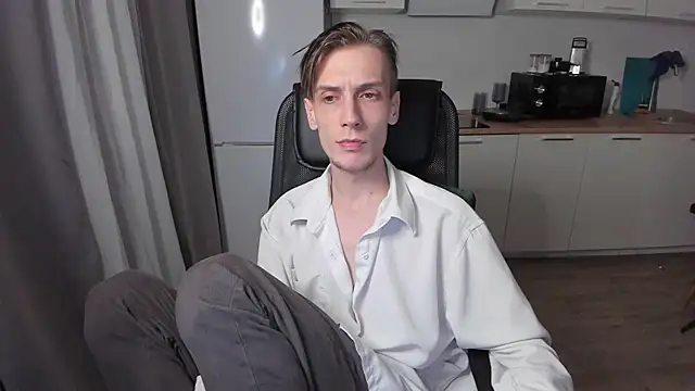 Snapshot of Rick_Reed chatting on 09/30/25, 09:42 Rick Reed online show from 09/30/25, 09:42